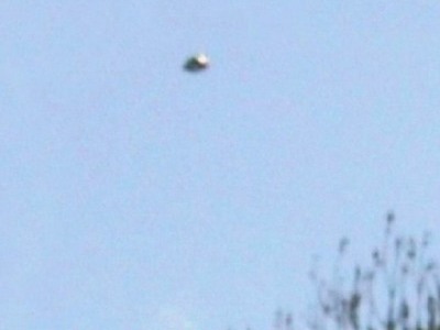 Fotografia de UFO obtida em Bedhampton, Inglaterra, em 2002.